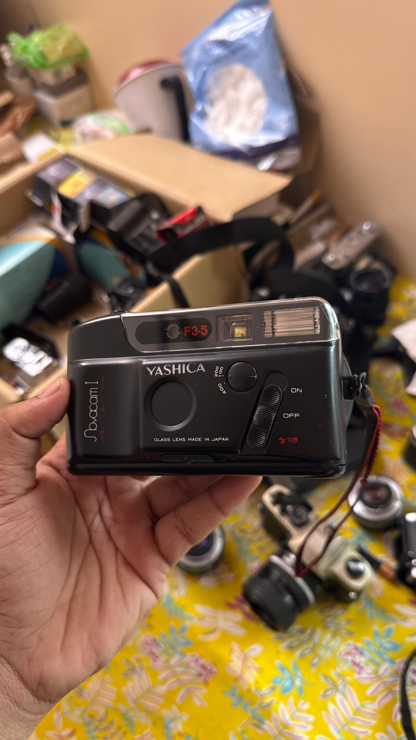 Yashica Novacam I, view 6