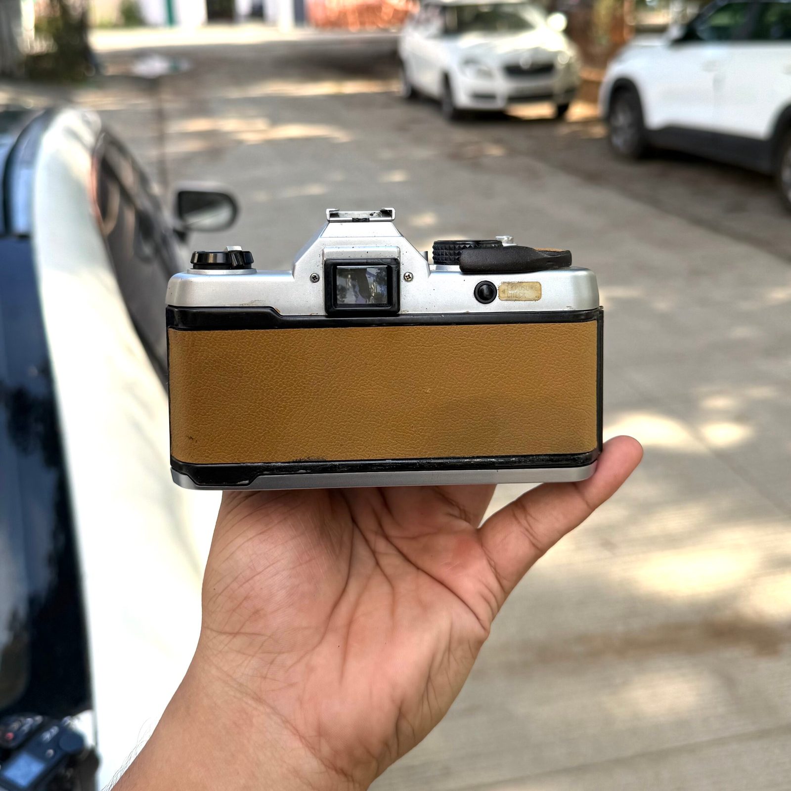 Yashica Fx7 with 42mm-75mm & 50mm 1.7 [Film Tested], view 3