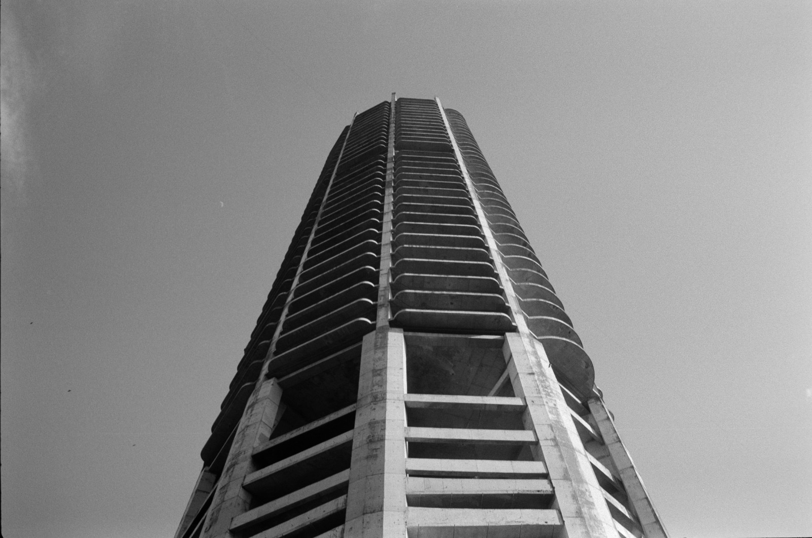 Pentax MX + Vivitar 50mm f1.7 [Film Tested], view 9