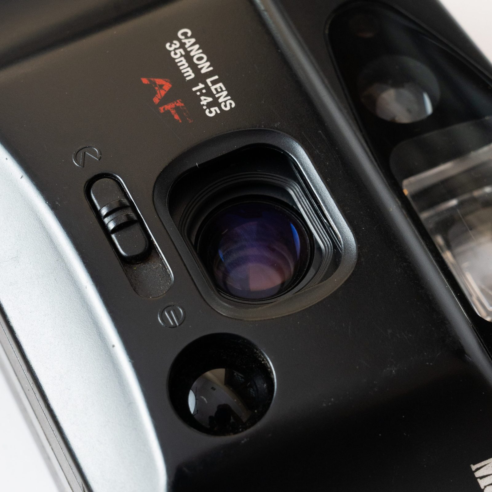 Canon Sure Shot Owl Marlboro Edition, view 3
