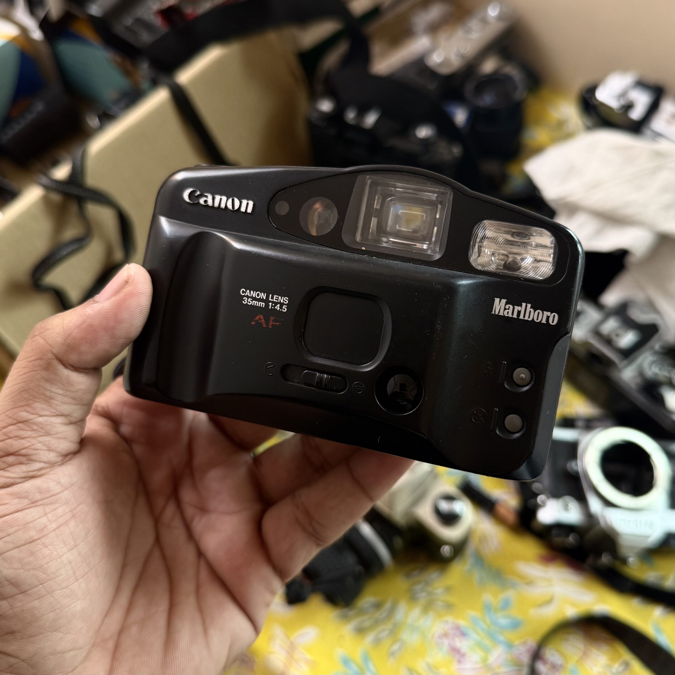 Canon Sure Shot Owl Marlboro Edition, view 7
