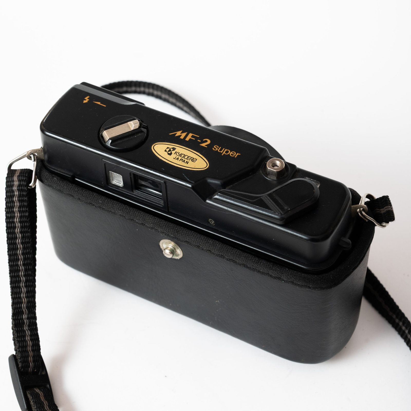Yashica MF-2 Super DX with Original bottom half case, view 5