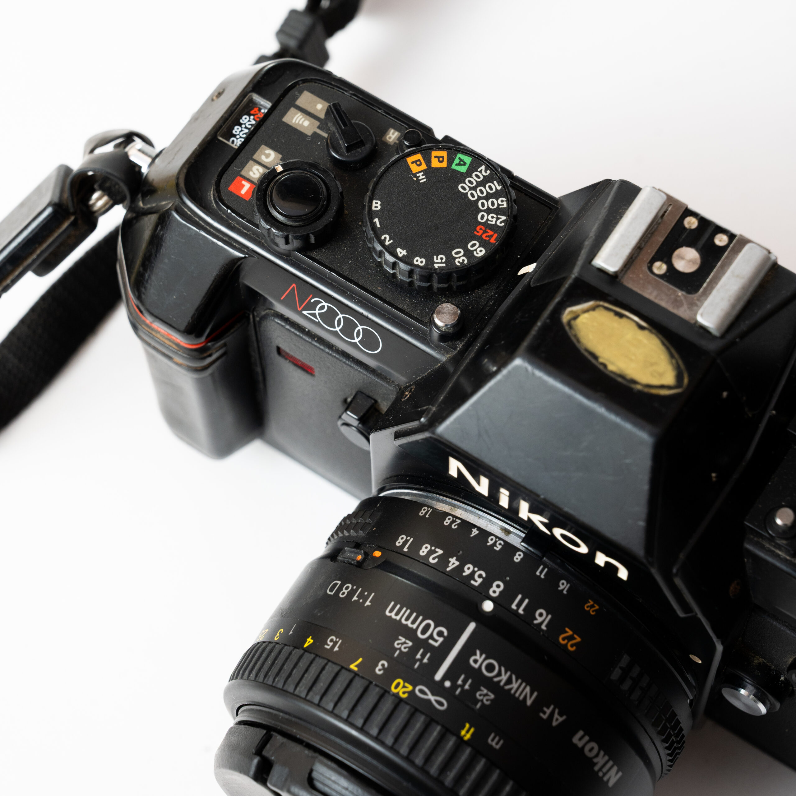 Nikon N2000 + Nikon AF Nikkor 50mm f/1.8D, view 7