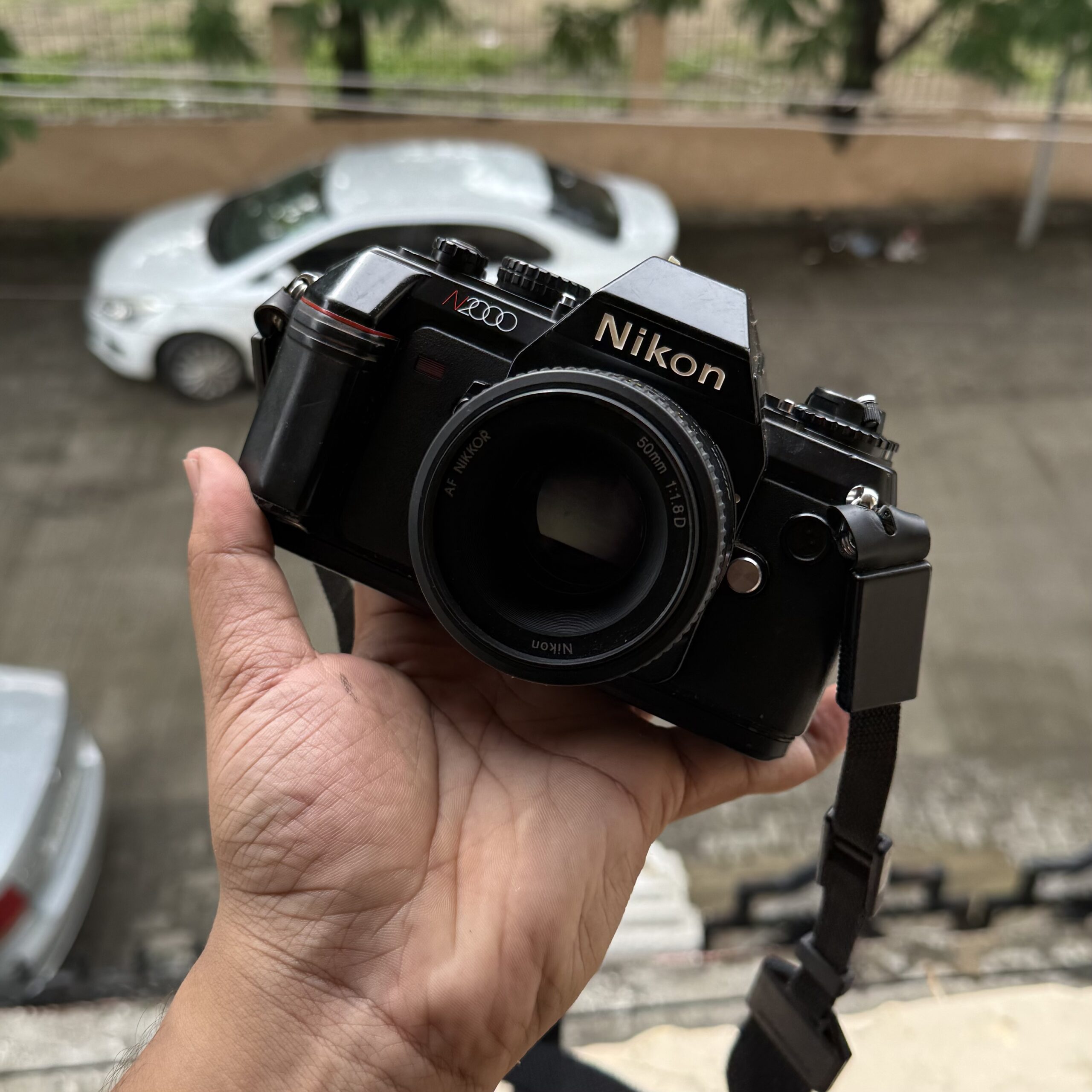 Nikon N2000 + Nikon AF Nikkor 50mm f/1.8D, view 9