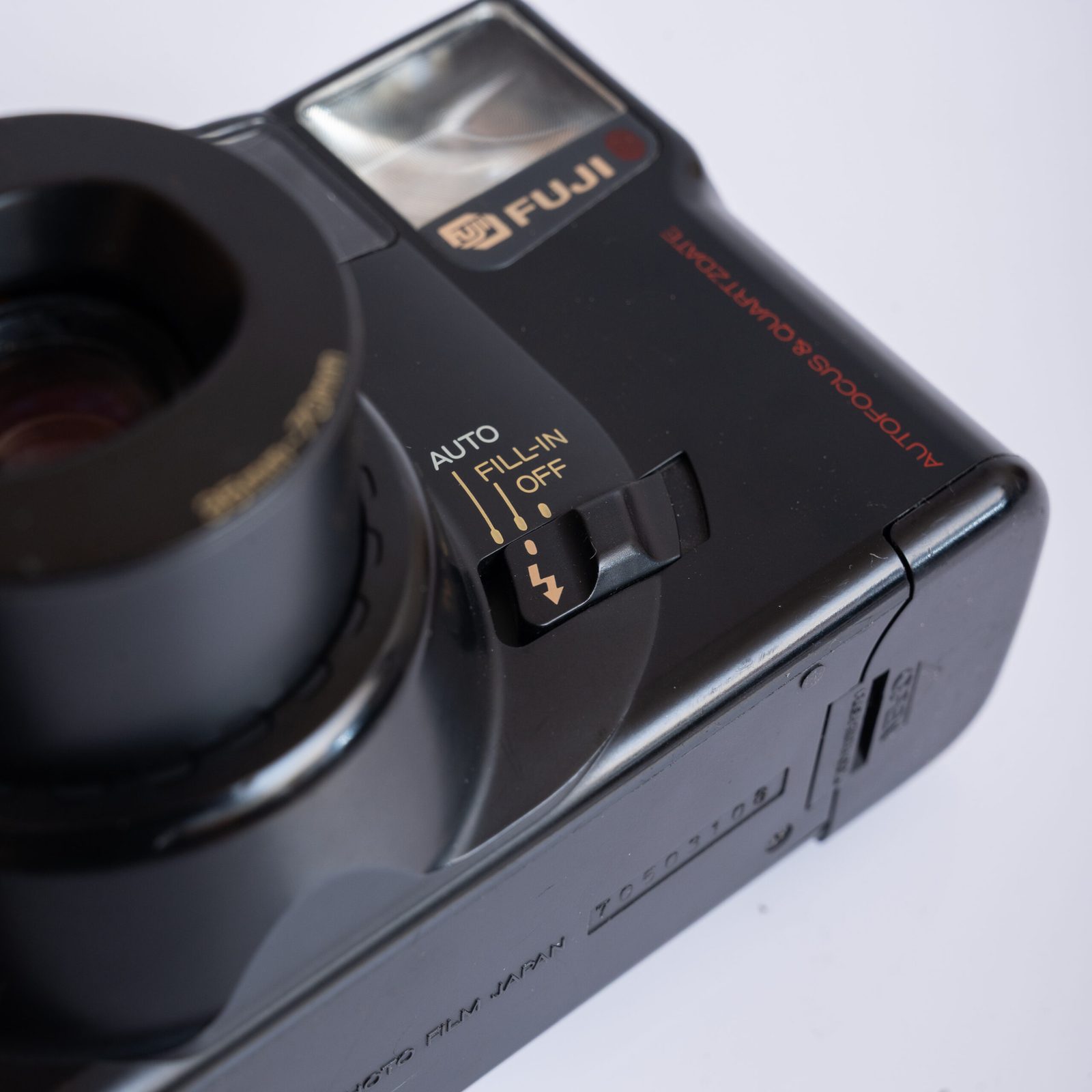 Fujifilm Zoom 70, view 5