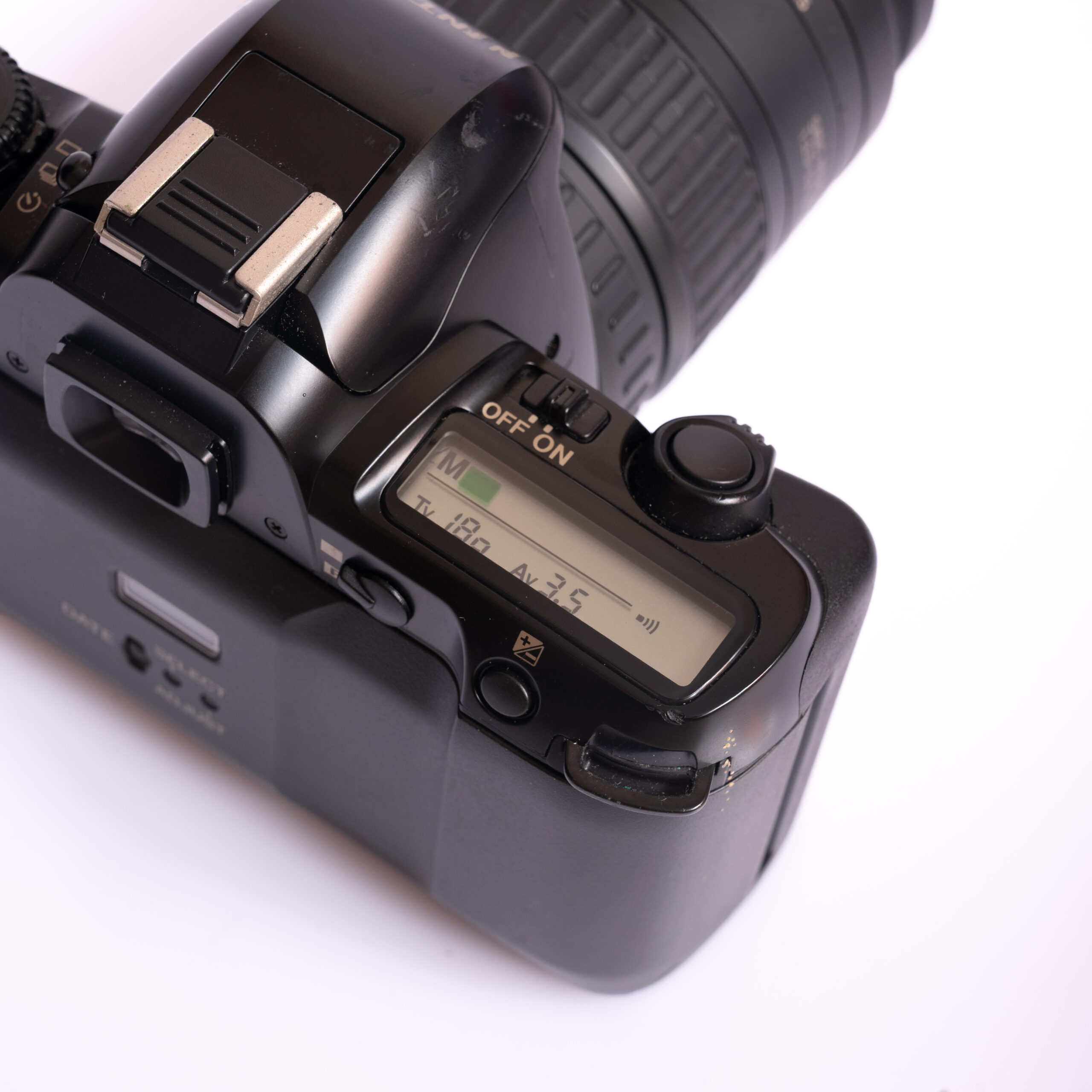 Pentax MZ-10 + 28–80mm Zoom Lens, view 6